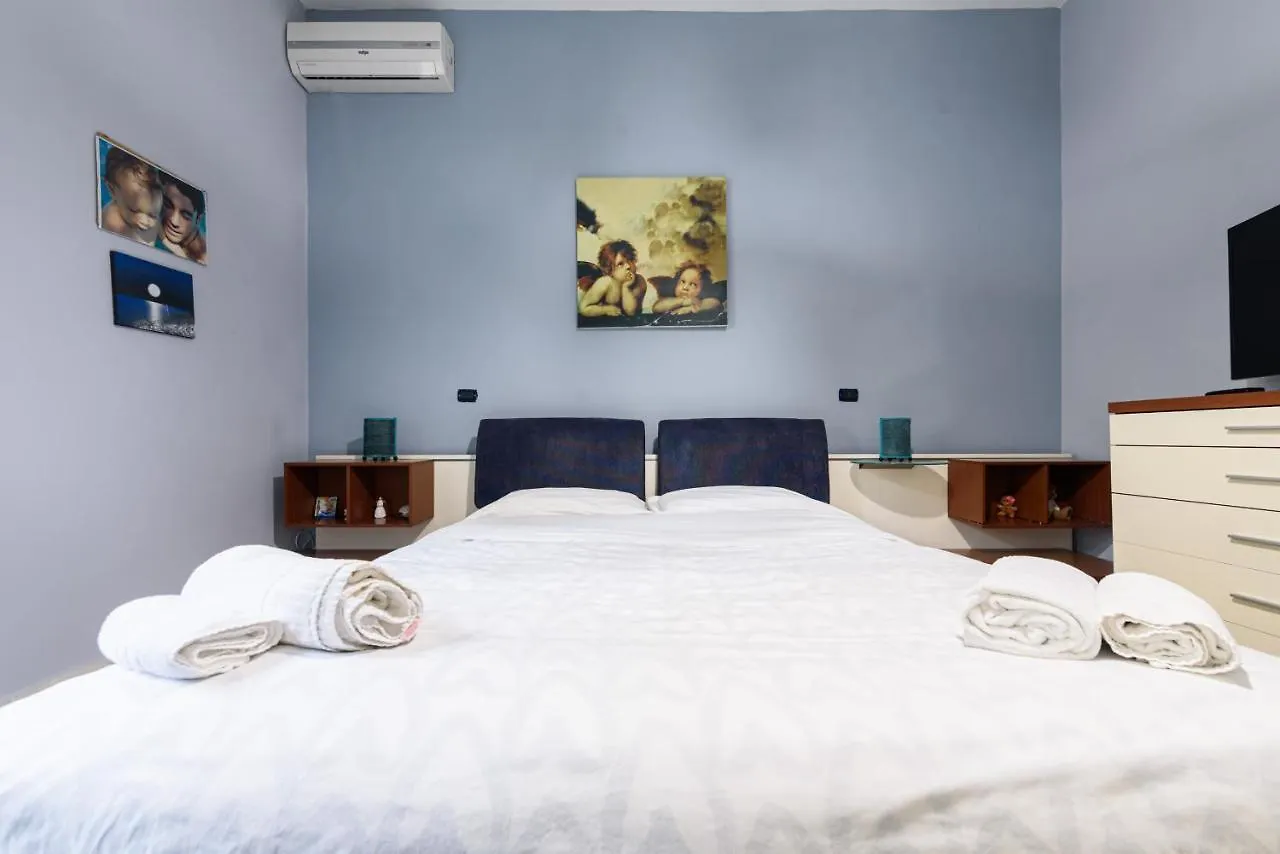 Via Mario Ruta 31 Apartment Naples